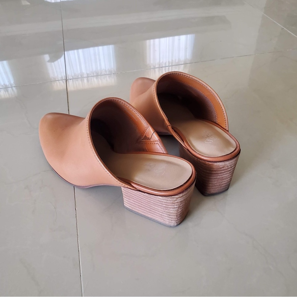 Crown Vintage Brown Mules - Picture 7 of 10